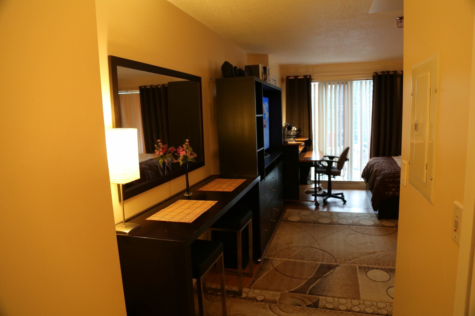 Visitor Accommodation Торонто Экстерьер фото