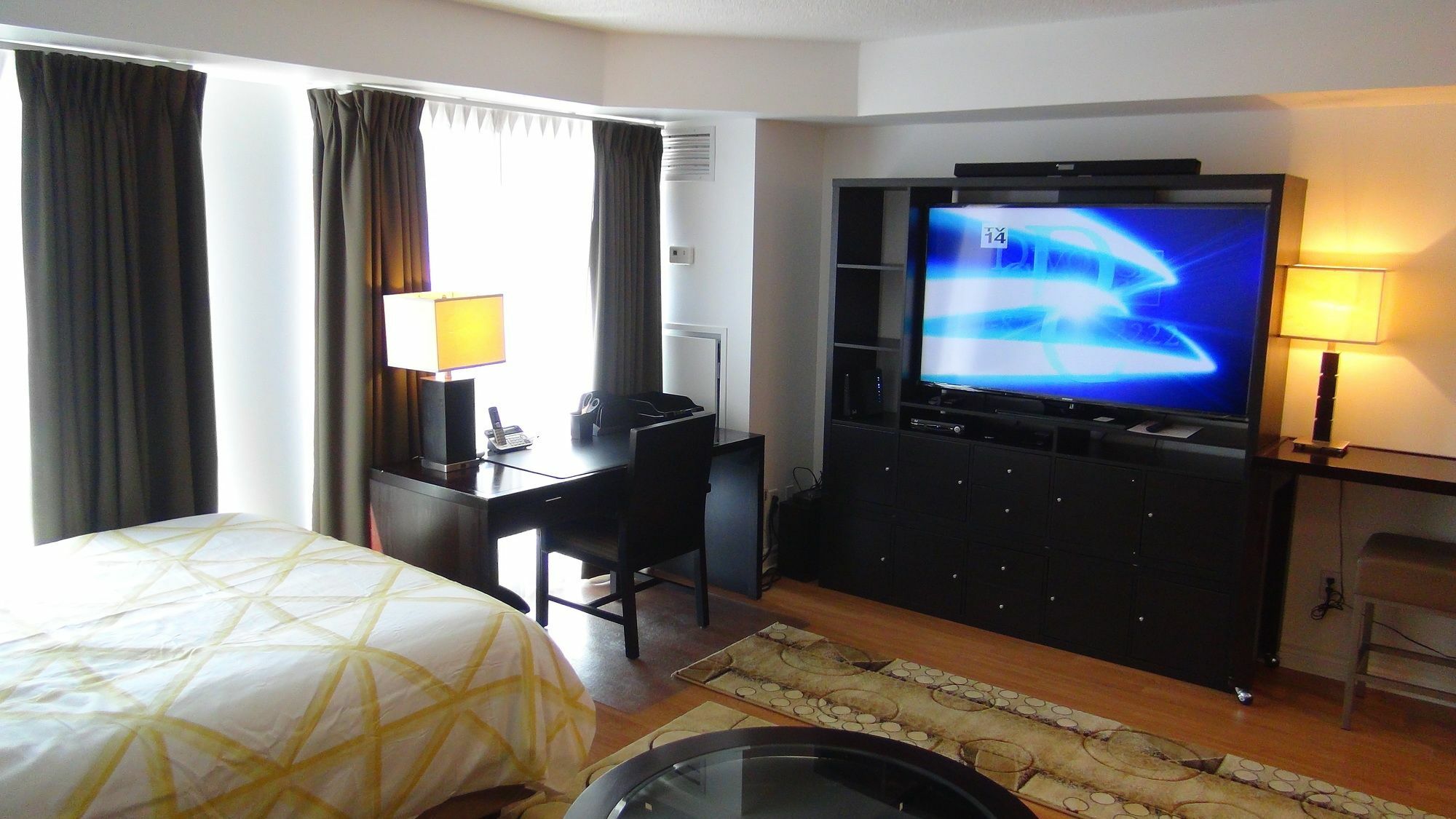Visitor Accommodation Торонто Экстерьер фото
