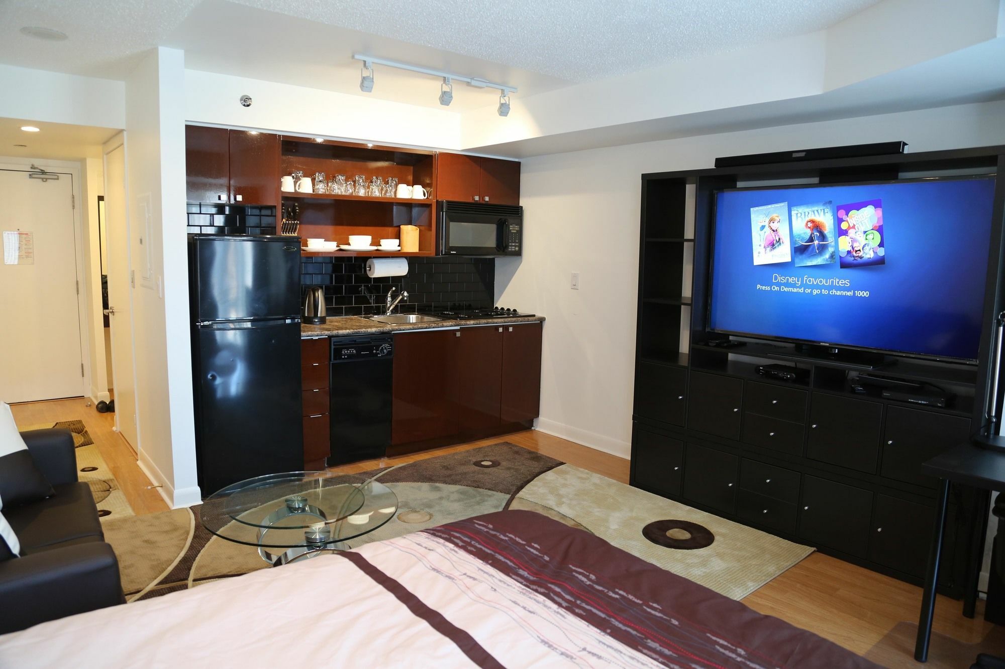Visitor Accommodation Торонто Экстерьер фото
