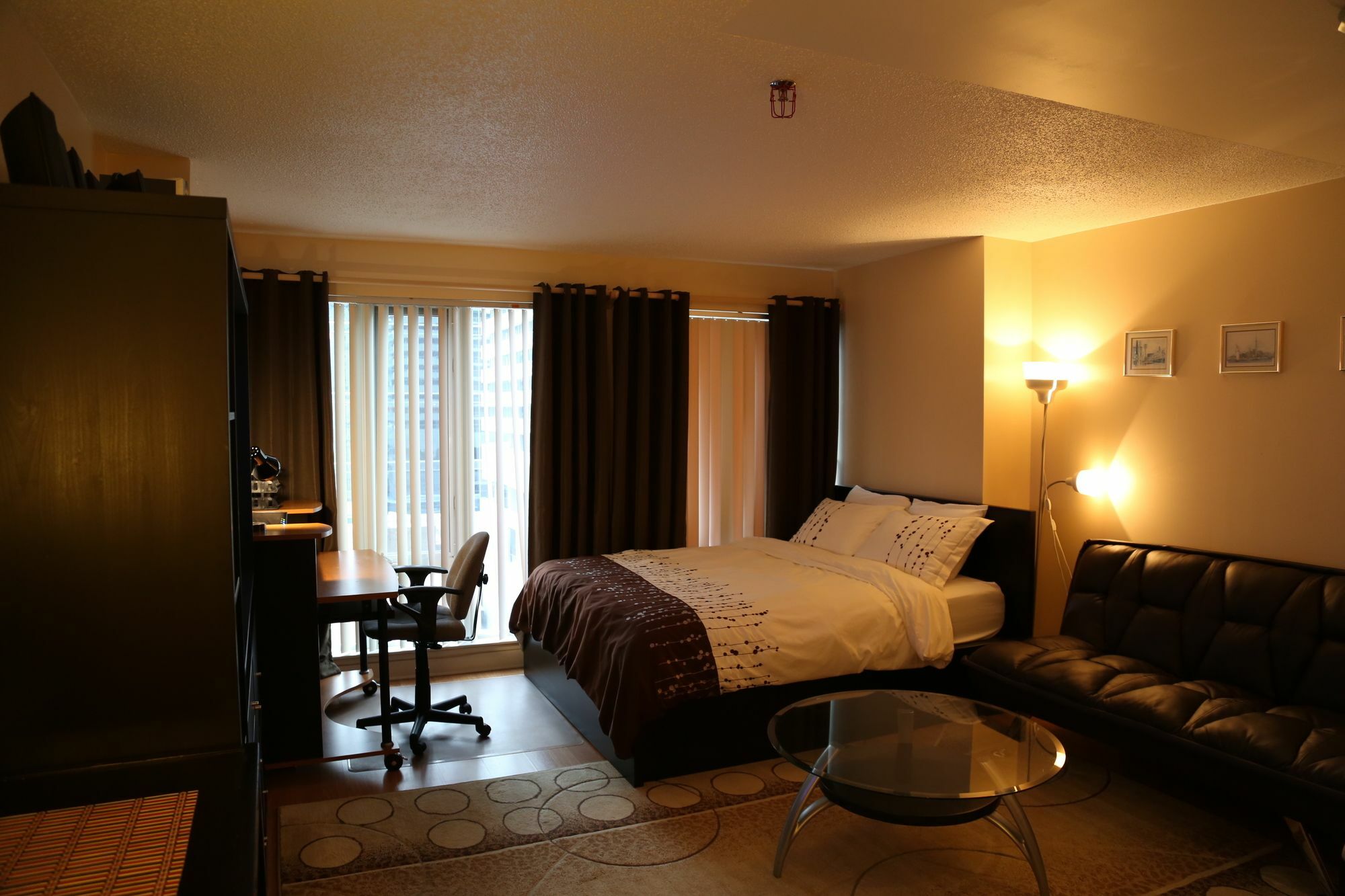 Visitor Accommodation Торонто Экстерьер фото